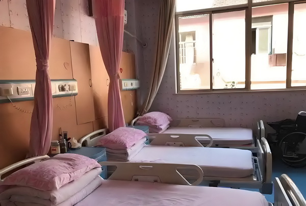 清宫女相
